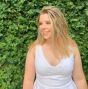 Meet your Posher, Anna